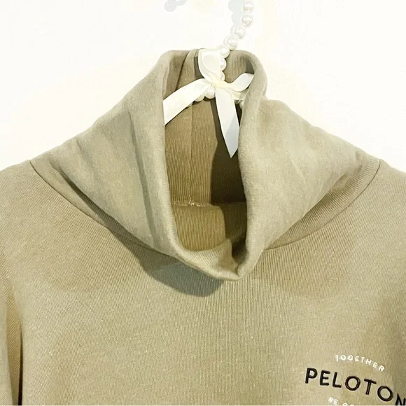 Peloton Funnel Neck Pullover Sweatshirt NWT - Picture 4 of 9